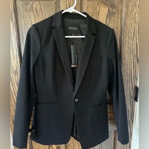 Banana Republic black long and lean blazer size 4 NWT